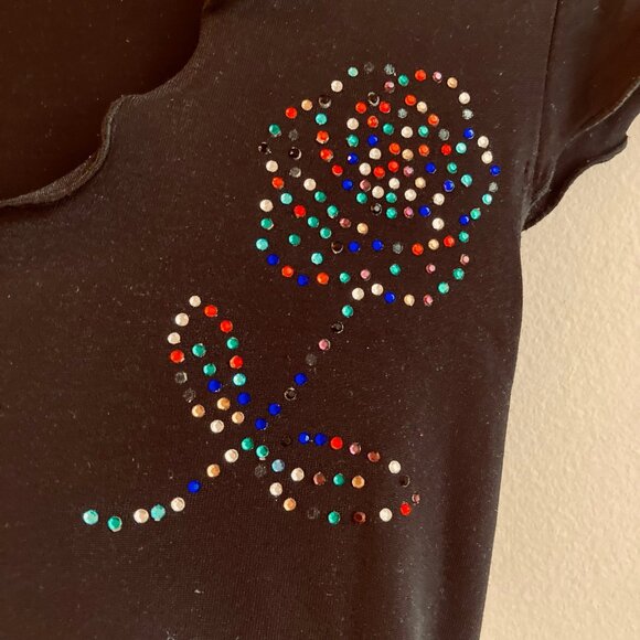 Black Graphic Rhinestone Cap Sleeved V-neck Shirt Size S - Picture 3 of 9